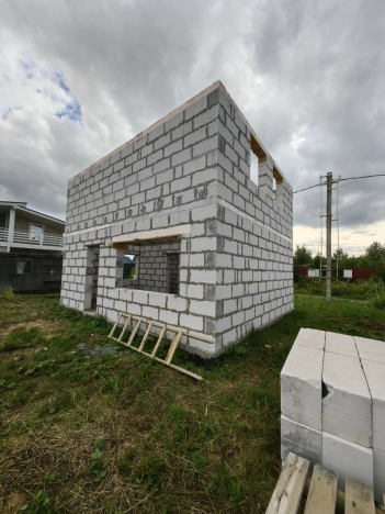 Купить дом в Санкт-Петербурге. Вариант № 14044, 1, площадь -  квм, цена 3300000 рублей