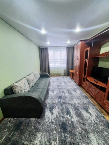 Снять квартиру в Тобольске. Вариант № 3135467, 8, площадь -  квм, цена 40000 рублей
