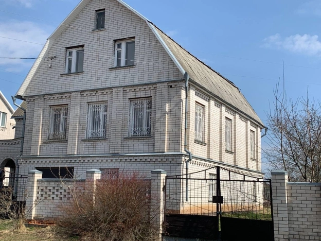 Купить дом в Микрорайоне Гнёздово в Смоленске. Вариант № 1840, 3, площадь -  квм, цена 12000000 рублей