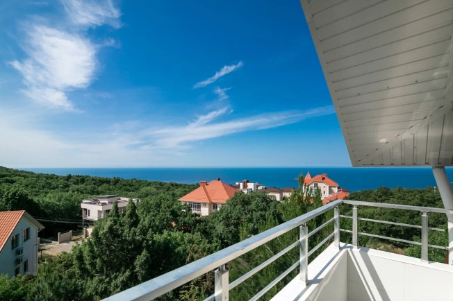 Купить дом в Севастополе. Вариант № 32104, 12, площадь -  квм, цена 67000000 рублей