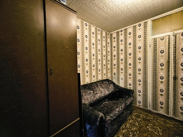 Купить трехкомнатную квартиру в Калуге. Вариант № 7521880, 14, площадь -  квм, цена 3600000 рублей