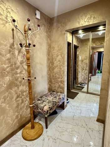 Купить двухкомнатную квартиру на улице Виктора Гакуна в Калининграде. Вариант № 57007, 10, площадь -  квм, цена 6950000 рублей