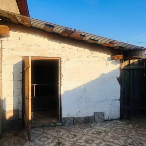 Купить дом в Иркутской области. Вариант № 60350, 12, площадь -  квм, цена 5000000 рублей