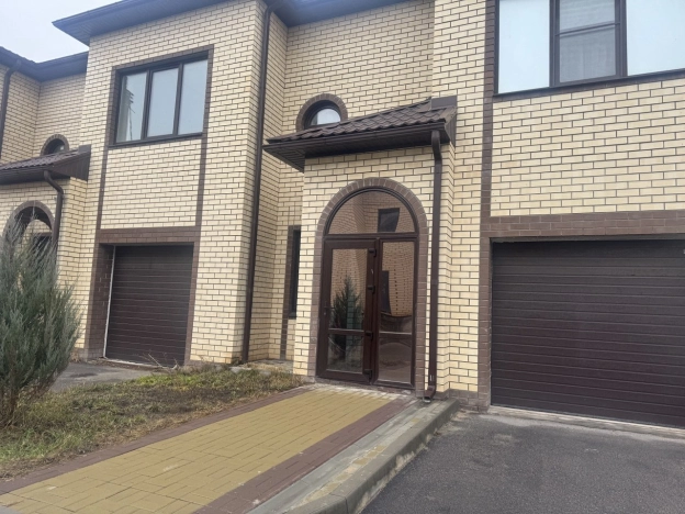 Купить дом в Воронеже. Вариант № 19989, 1, площадь -  квм, цена 14500000 рублей