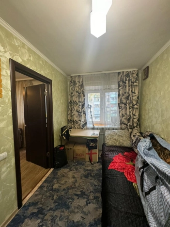 Купить двухкомнатную квартиру в Калужской области. Вариант № 8057639, 4, площадь -  квм, цена 3800000 рублей