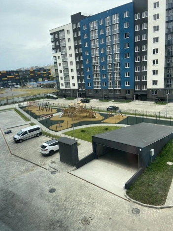 Купить однокомнатную квартиру в районе Московский в Калининграде. Вариант № 7216108, 9, площадь -  квм, цена 4350000 рублей