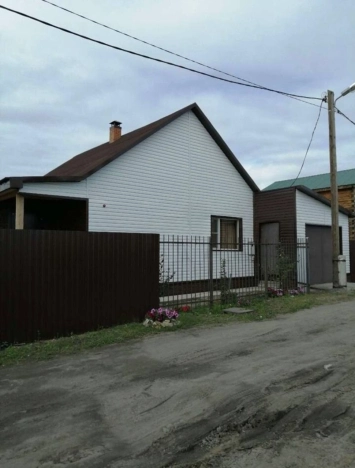 Купить дом на улице Административная в Иркутской области. Вариант № 7993319, 3, площадь -  квм, цена 11800000 рублей