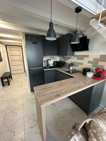 Купить квартиру на вторичке в Москве. Вариант № 7991, 12, площадь -  квм, цена 9700000 рублей