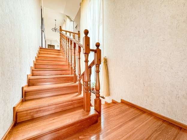 Купить дом на улице Пролетарская в Республике Адыгея (адыгея). Вариант № 4820, 20, площадь -  квм, цена 15300000 рублей