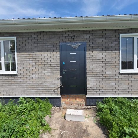 Купить дом на улице Садовая в Короче. Вариант № 51572, 4, площадь -  квм, цена 5200000 рублей