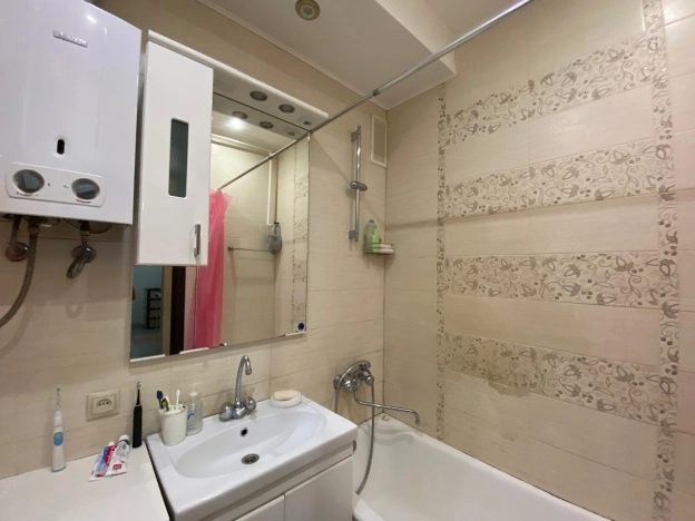 Купить квартиру в Москве. Вариант № 8042008, 21, площадь - квм, цена 23250000 рублей