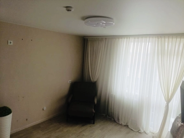 Купить однокомнатную квартиру в Приморском крае. Вариант № 35184, 2, площадь -  квм, цена 6400000 рублей