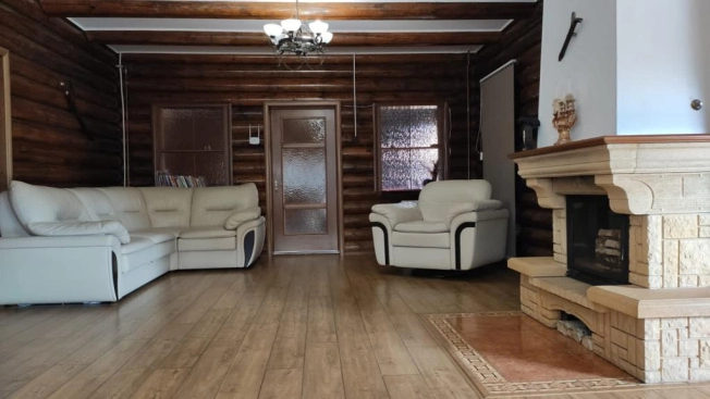 Купить дом в Иркутской области. Вариант № 33067, 23, площадь -  квм, цена 19000000 рублей