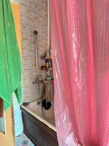 Купить дом на улице Почтовая в Приморском крае. Вариант № 24145, 6, площадь - квм, цена 3400000 рублей