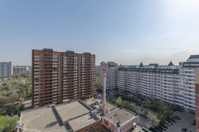 Купить двухкомнатную квартиру на улице Центральная в Щёлкове. Вариант № 37954, 13, площадь - квм, цена 12800000 рублей