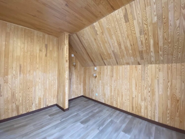 Купить дом на улице Садовая в Алтайском крае. Вариант № 30938, 11, площадь -  квм, цена 39000000 рублей