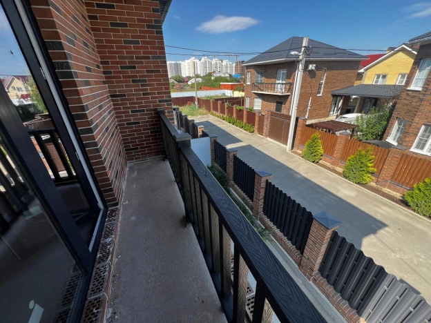 Купить дом на улице Спасская в Краснодаре. Вариант № 10713, 2, площадь -  квм, цена 13000000 рублей