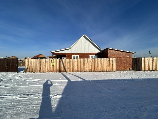 Купить дом на улице Административная в Иркутской области. Вариант № 7245931, 0, площадь -  квм, цена 5200000 рублей