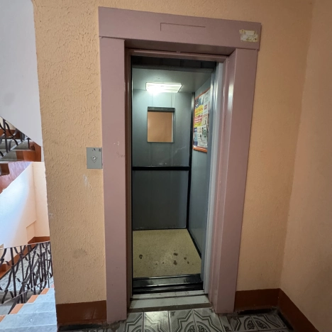 Купить трехкомнатную квартиру в Владимире. Вариант № 2003866, 37, площадь -  квм, цена 6500000.0000 рублей