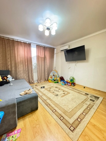 Купить однокомнатную квартиру на улице Обсерваторная в Ростовской области. Вариант № 961315, 6, площадь -  квм, цена 4800000 рублей