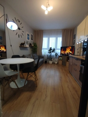 Купить двухкомнатную квартиру на улице Линейная в Новосибирской области. Вариант № 9490770, 11, площадь -  квм, цена 8999000 рублей