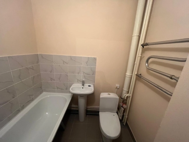 Купить квартиру в Алтайском крае. Вариант № 10262677, 6, площадь -  квм, цена 4308000 рублей