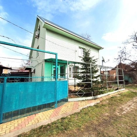 Купить дом на улице Воронцова в Ейске. Вариант № 29584, 18, площадь -  квм, цена 8000000 рублей