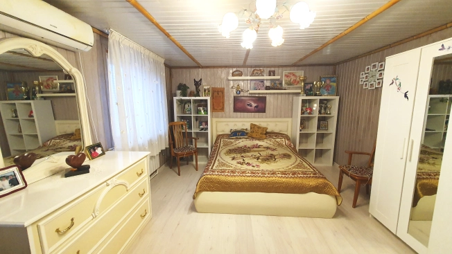 Купить дом в Москве. Вариант № 5514381, 8, площадь - квм, цена 10950000 рублей
