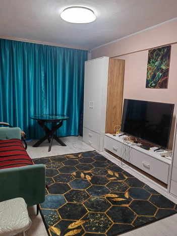 Купить квартиру на улице Комарова в Улан-Удэ. Вариант № 9637826, 3, площадь -  квм, цена 6100000 рублей