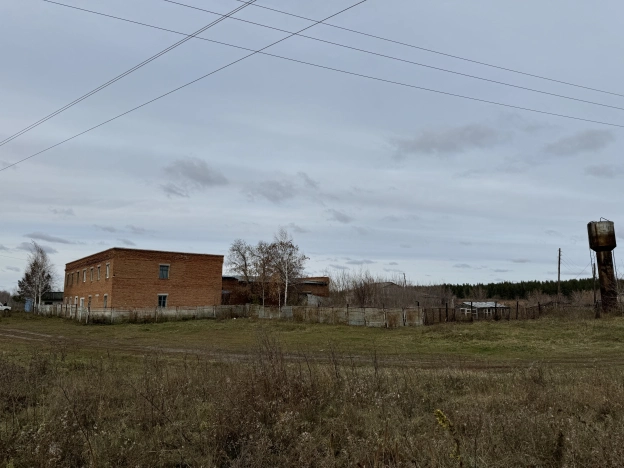 Купить земельный участок на улице Набережная в Тюменской области. Вариант № 22044, 3, площадь -  квм, цена 48000000 рублей