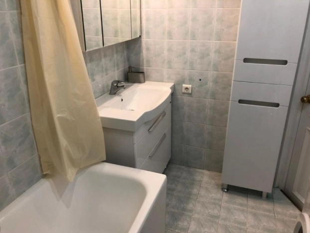 Купить квартиру в Москве. Вариант № 9228888, 5, площадь -  квм, цена 31000000 рублей