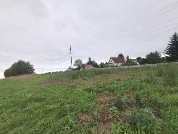 Купить земельный участок в Вологодской области. Вариант № 60215, 0, площадь -  квм, цена 2100000 рублей