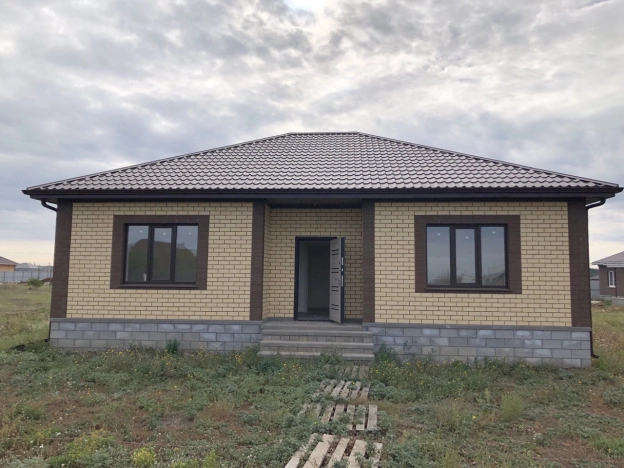 Купить дом на улице Везельская в Белгороде. Вариант № 5922280, 0, площадь -  квм, цена 7100000 рублей