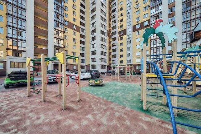 Купить трехкомнатную квартиру в Рязанской области. Вариант № 9124342, 24, площадь -  квм, цена 10300000 рублей