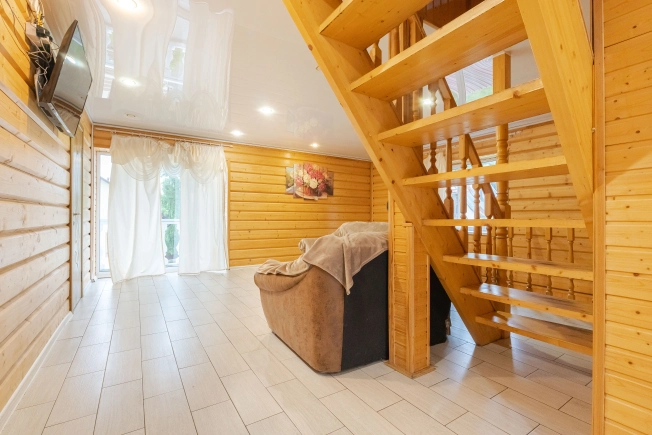 Купить дом в Санкт-Петербурге. Вариант № 9538, 26, площадь -  квм, цена 29990000 рублей