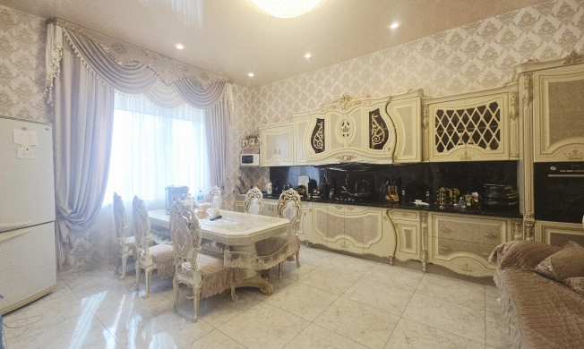 Купить дом на улице Ленина в Нижегородской области. Вариант № 1739816, 2, площадь -  квм, цена 17500000 рублей