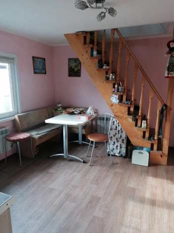 Купить дом в районе Калининский в Новосибирске. Вариант № 8904212, 9, площадь -  квм, цена 6670000 рублей