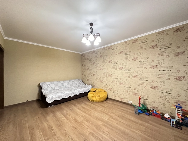 Купить трехкомнатную квартиру на улице Сколковская в Одинцове. Вариант № 7492936, 34, площадь -  квм, цена 19300000 рублей