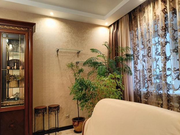 Купить трехкомнатную квартиру в Воронеже. Вариант № 9365145, 20, площадь - квм, цена 12000000 рублей