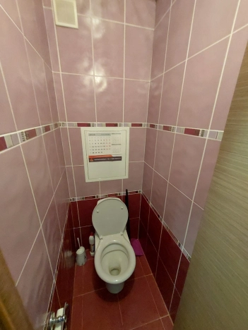 Купить трехкомнатную квартиру в ЮЗАО в Москве. Вариант № 2807463, 7, площадь -  квм, цена 28000000 рублей