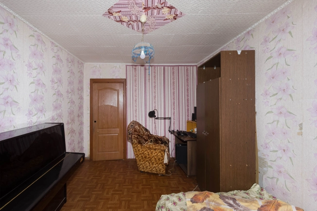 Купить трехкомнатную квартиру на улице Молодёжная в Владимирской области. Вариант № 4597, 14, площадь -  квм, цена 1750000 рублей