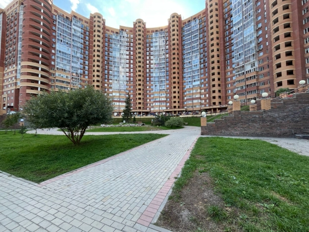 Купить двухкомнатную квартиру на улице Линейная в Новосибирской области. Вариант № 9199787, 2, площадь -  квм, цена 9950000 рублей