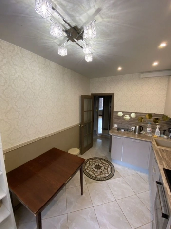 Купить квартиру в ЖК Императорские Мытищи в Московской области. Вариант № 8118824, 3, площадь -  квм, цена 9990000 рублей