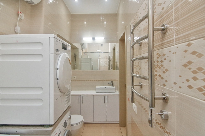 Купить пятикомнатную квартиру в районе Советский в Новосибирске. Вариант № 5590, 36, площадь - квм, цена 24500000 рублей