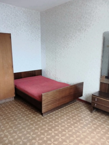 Купить двухкомнатную квартиру в районе Советский в Новосибирске. Вариант № 8138612, 5, площадь -  квм, цена 5000000 рублей