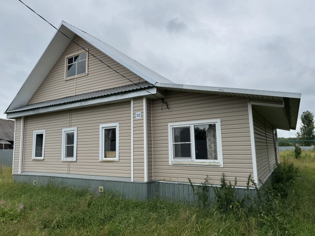 Купить дом на улице Старая Ляча в Ярославской области. Вариант № 1298526, 2, площадь -  квм, цена 3200000 рублей