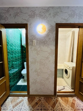 Купить однокомнатную квартиру на улице Садовая в Белгородской области. Вариант № 7837647, 3, площадь -  квм, цена 3550000 рублей