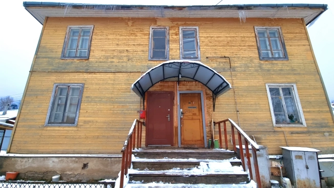 Купить многокомнатную квартиру в Архангельской области. Вариант № 10012483, 20, площадь -  квм, цена 3500000 рублей