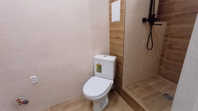 Купить двухкомнатную квартиру в Микрорайоне 15-й, Ангарск в Ангарске. Вариант № 537271, 4, площадь -  квм, цена 6150000 рублей