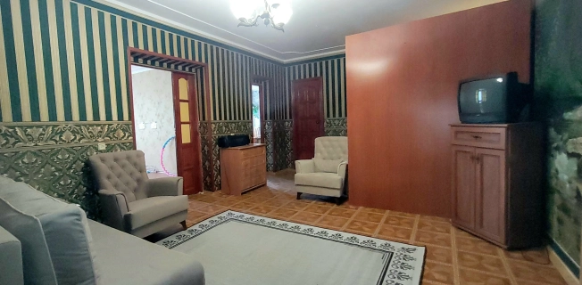 Купить трехкомнатную квартиру на улице Олега Кошевого в Калининграде. Вариант № 49494, 8, площадь -  квм, цена 9500000 рублей